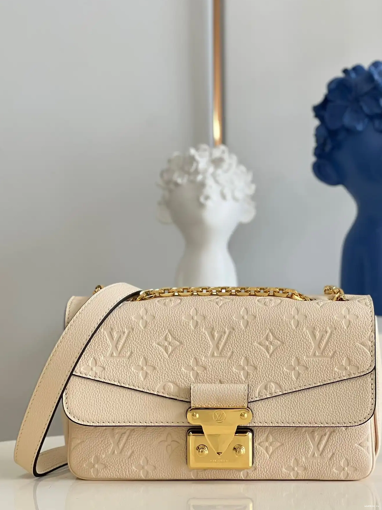 WIS VUITTON LOUIS MARCEAU 0609